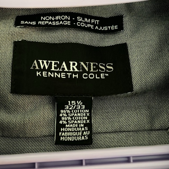 Kenneth Cole Gray Dress Shirt Professional Style - Picture 3 of 3